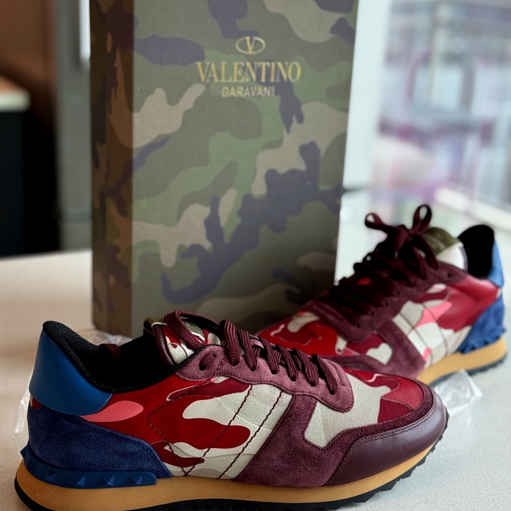 VALENTINO GARAVANI - BRAND NEW  - SNEAKERS